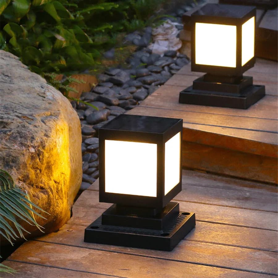 Thrisdar Outdoor Solar Pillar Lamp - Enhance Security and Aesthetics with Fence Villa Parking Column Lamp, Gate Courtyard Villa Landscape Fence Solar Bollard Light