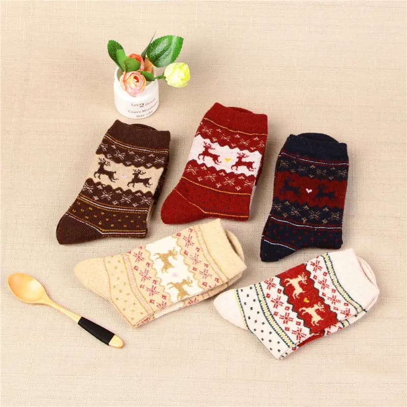 Warm Women's 3D Striped Socks, Autumn Winter Style, Christmas Design, Happy Socks for Women, Comfortable Winter Socks, 1 Pair