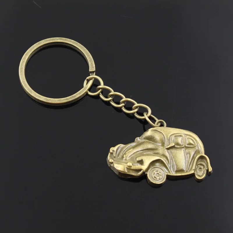 Vintage Car Silver Color Pendant 30mm Keychain for Fashionable Men - DIY Metal Holder Chain - Great Gift - 39x26mm size