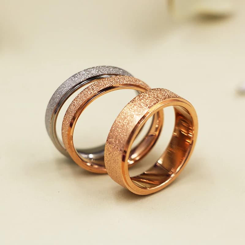 4mm and 6mm Wide Frosted Woman Ring Titanium Steel Rings Rose Gold Color Luxury Jewelry for Men and Women