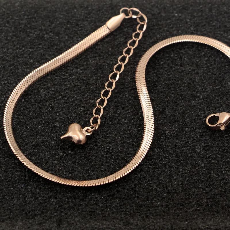 Women's Anti-allergic Rose Gold Anklet - Fashionable Simple Flat Snake Bone Chain, made with Titanium Steel